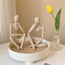 Estatueta de Pensador Abstrato